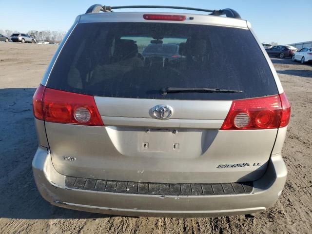 2007 Toyota Sienna CE