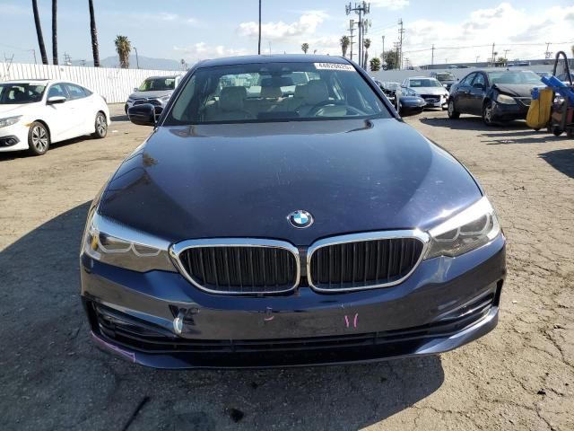 2018 BMW 530E