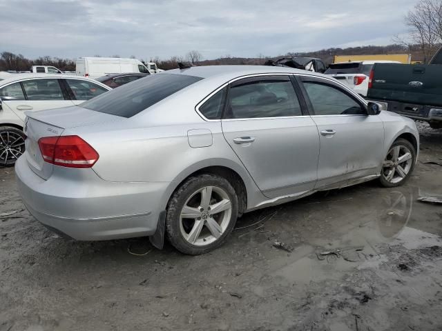 2013 Volkswagen Passat SEL