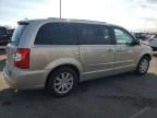 2012 Chrysler Town & Country Touring L