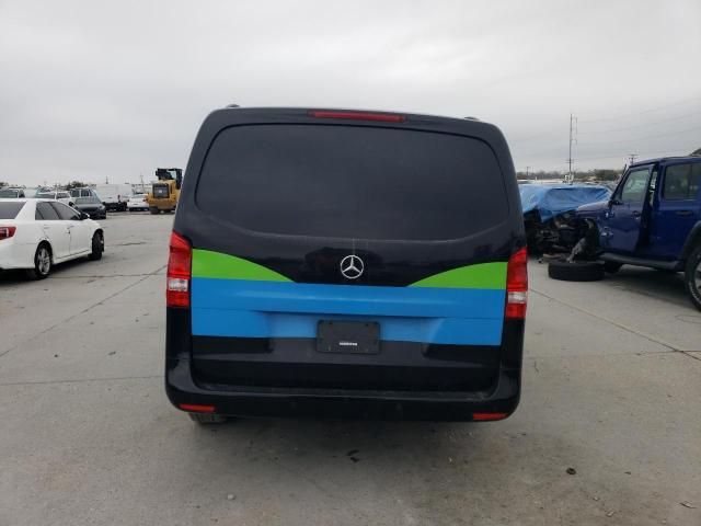 2016 Mercedes-Benz Metris