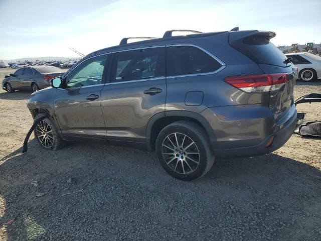 2018 Toyota Highlander SE