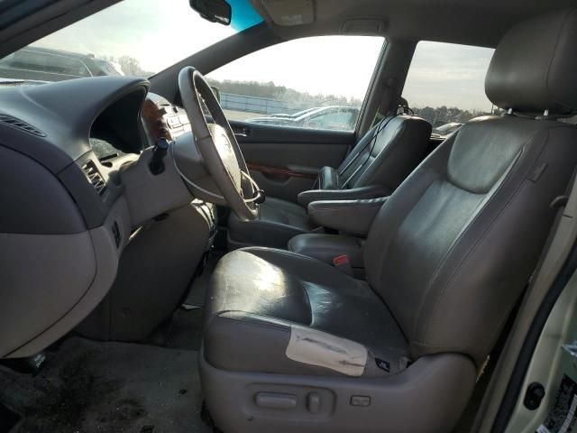 2007 Toyota Sienna XLE