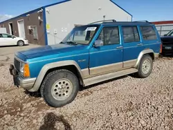 SUV salvage a la venta en subasta: 1993 Jeep Cherokee Country