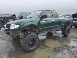 Salvage cars for sale from Copart Eugene, OR: 2000 Toyota Tacoma Xtracab