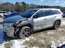 Salvage cars for sale at Seaford, DE auction: 2017 Toyota Highlander LE