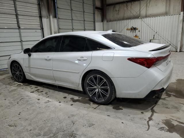 2019 Toyota Avalon XLE