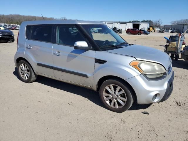 2013 KIA Soul +