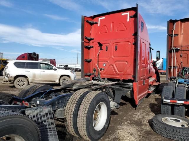 2023 Freightliner Cascadia 126