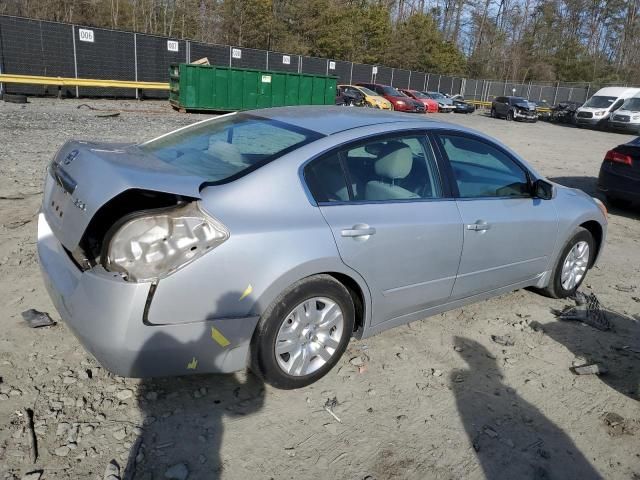 2010 Nissan Altima Base