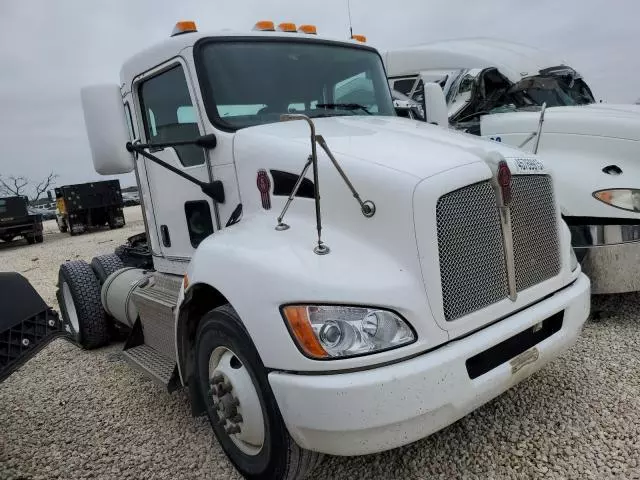 2015 Kenworth Construction T370