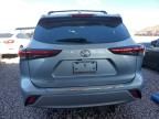 2020 Toyota Highlander Platinum