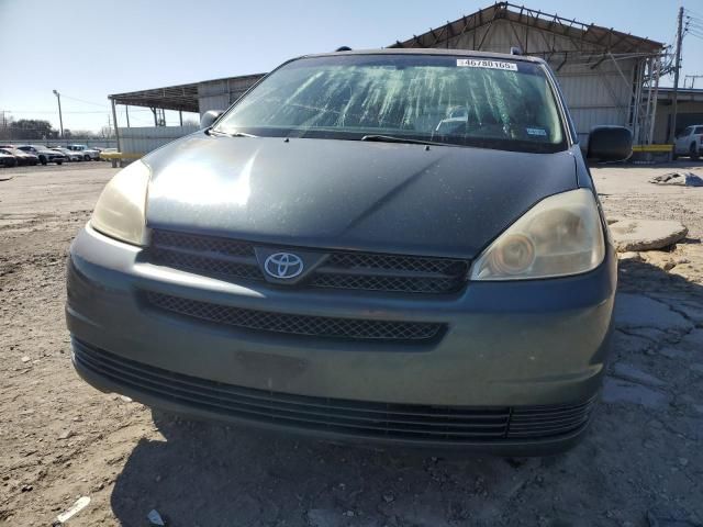 2005 Toyota Sienna CE