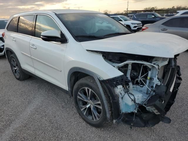 2019 Toyota Highlander LE