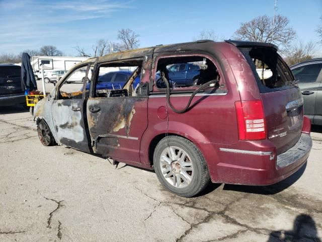 2008 Chrysler Town & Country Limited