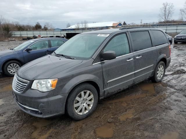 2015 Chrysler Town & Country Touring