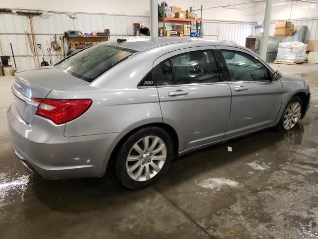 2014 Chrysler 200 Touring