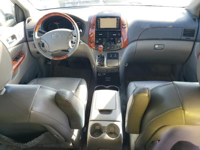 2008 Toyota Sienna XLE