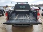 2005 Nissan Frontier Crew Cab LE