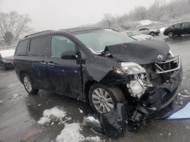 2017 Toyota Sienna XLE