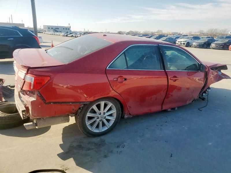 2012 Toyota Camry Hybrid