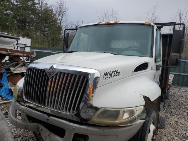 2005 International 4000 4300