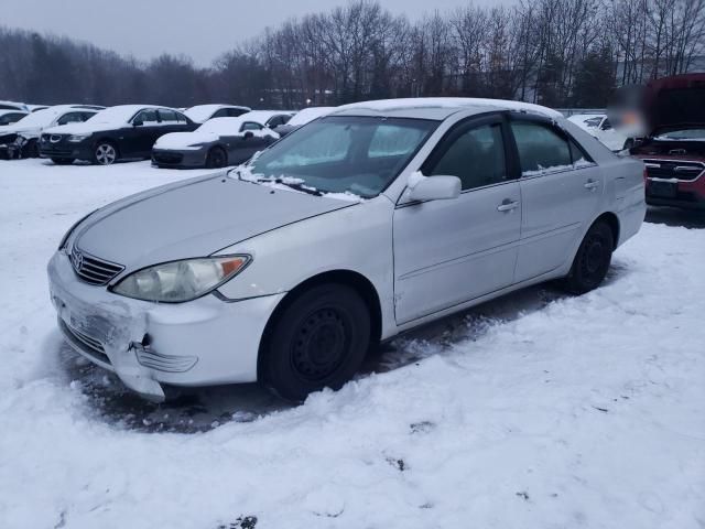 2005 Toyota Camry LE