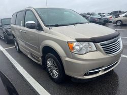 2013 Chrysler Town & Country Touring L en venta en Hampton, VA