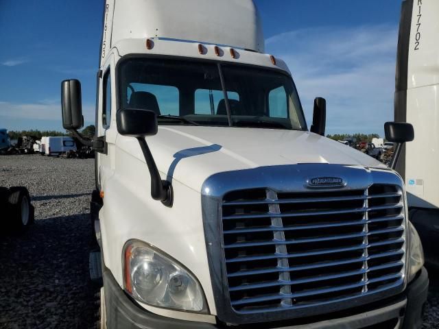 2015 Freightliner Cascadia 125