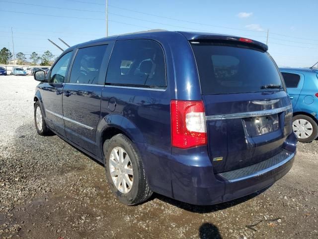 2016 Chrysler Town & Country Touring