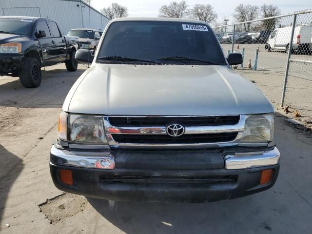 2000 Toyota Tacoma