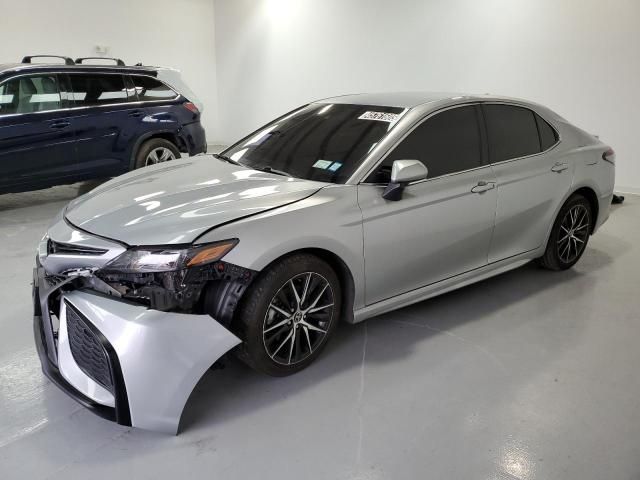 2023 Toyota Camry SE Night Shade