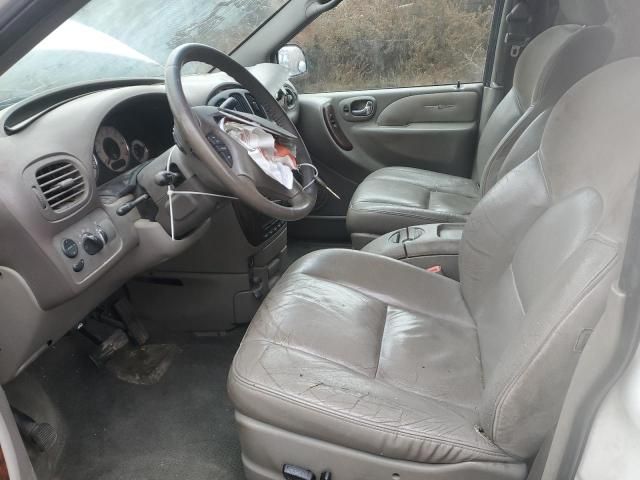 2002 Chrysler Town & Country Limited