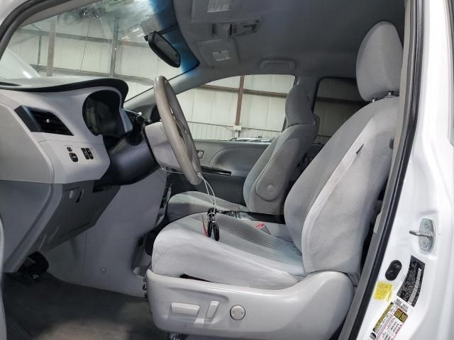 2012 Toyota Sienna LE