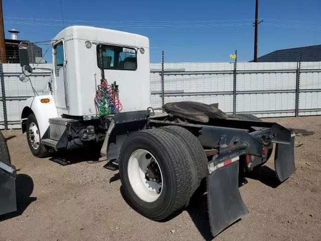 2007 Kenworth Construction T300