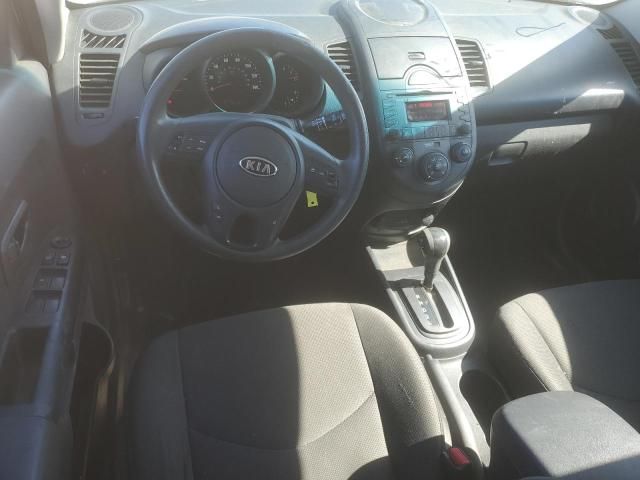 2010 KIA Soul +