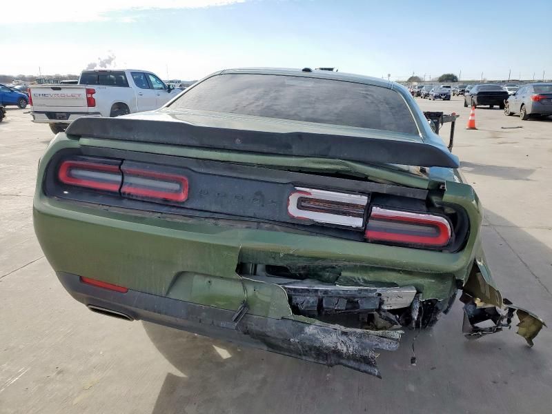 2020 Dodge Challenger SXT