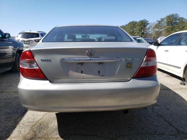 2004 Toyota Camry LE