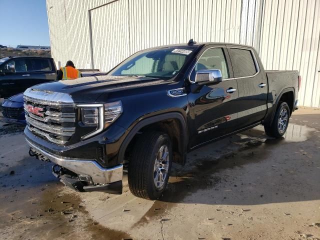 2025 GMC Sierra K1500 SLT