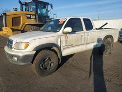 SUV salvage a la venta en subasta: 2000 Toyota Tundra Access Cab Limited