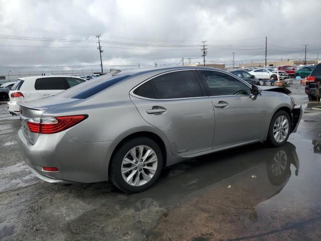 2015 Lexus ES 300H