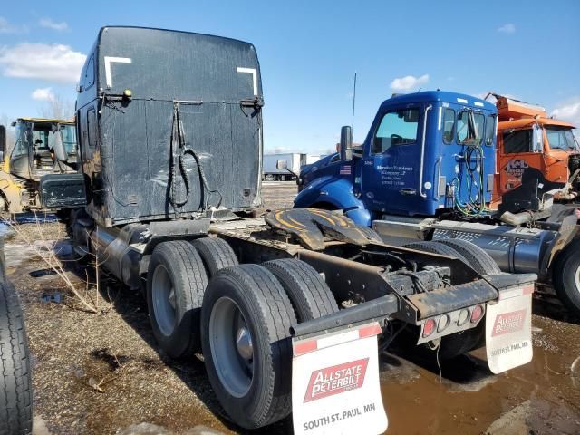 2005 Kenworth T2000 Semi Truck