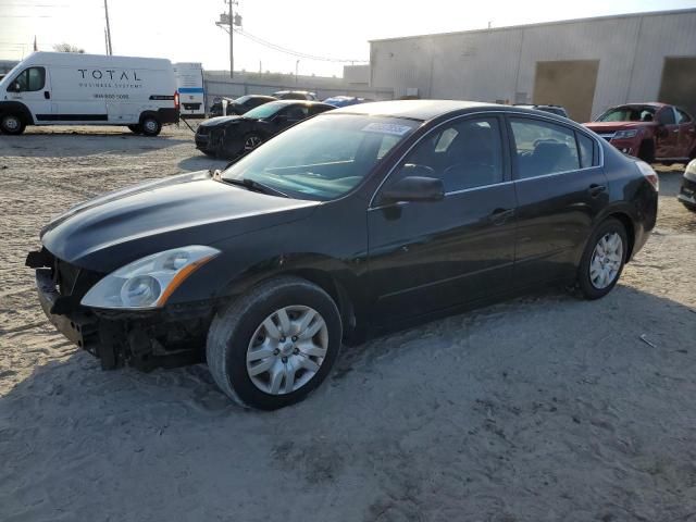 2010 Nissan Altima Base