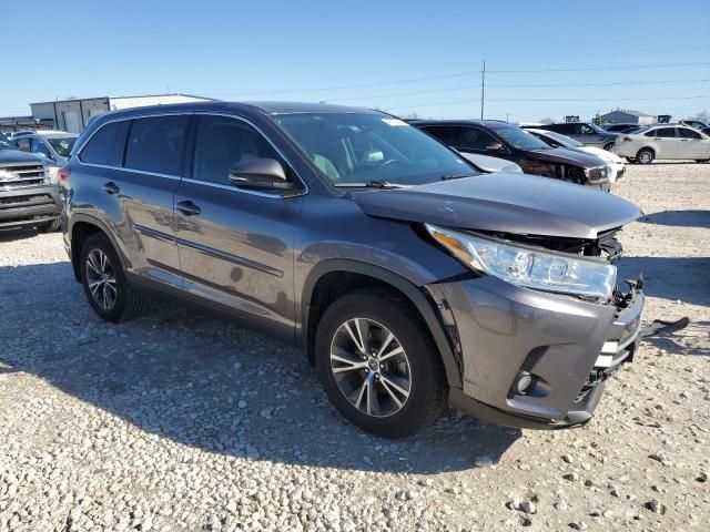 2019 Toyota Highlander LE