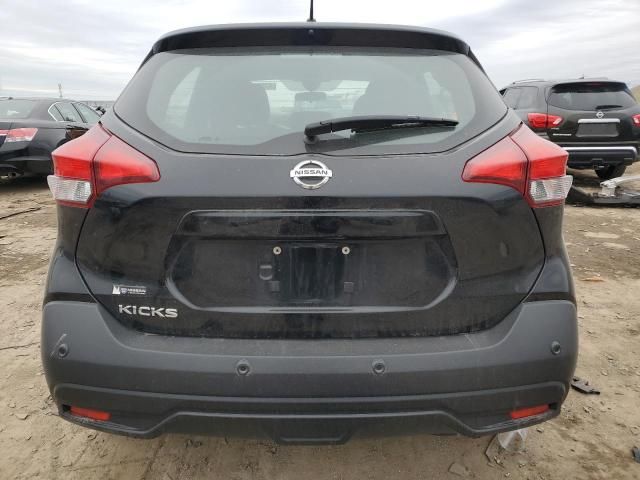 2020 Nissan Kicks S