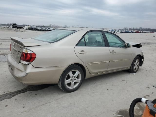 2005 Toyota Camry LE