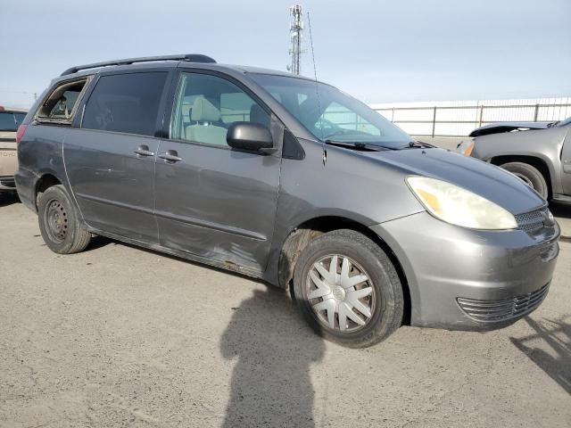 2005 Toyota Sienna CE