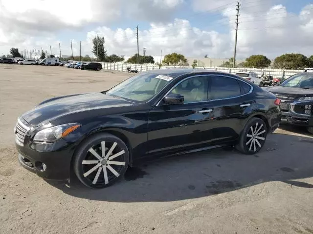 2012 Infiniti M37