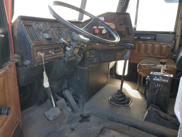 1991 Freightliner FLD112 Dump Truck