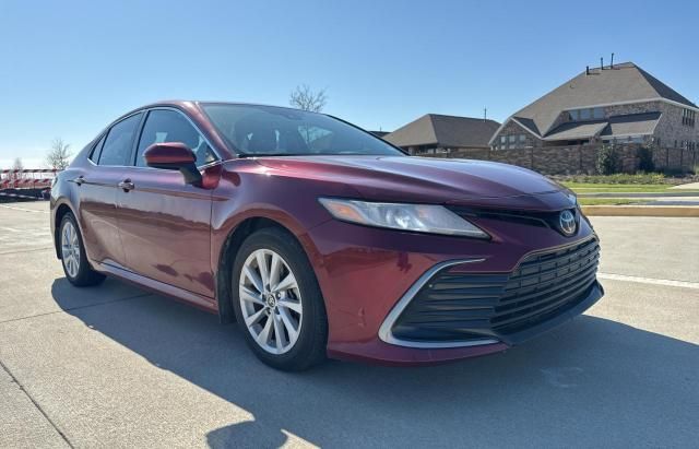 2022 Toyota Camry LE